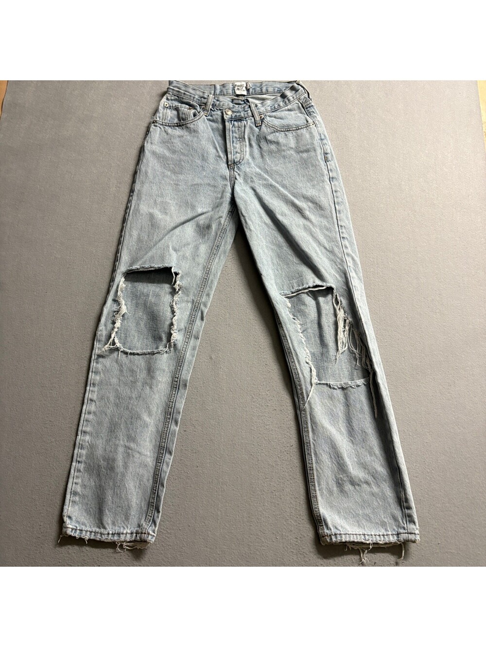Princess Polly Distressed Straight Leg Jeans Womens Size US 0 Light Wash Denim